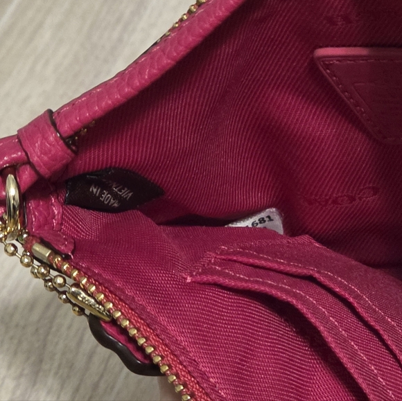 Coach Rivet Wristlet - Picture 5 of 8